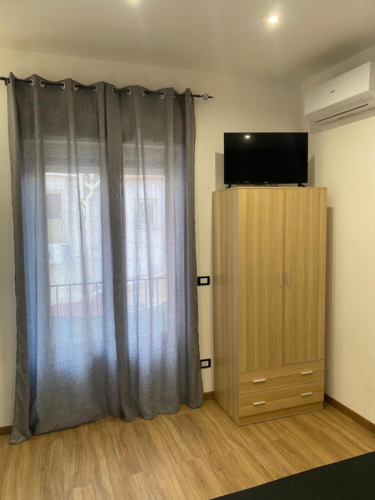 Di Fronte Zisa Apartment Palermo Exterior photo